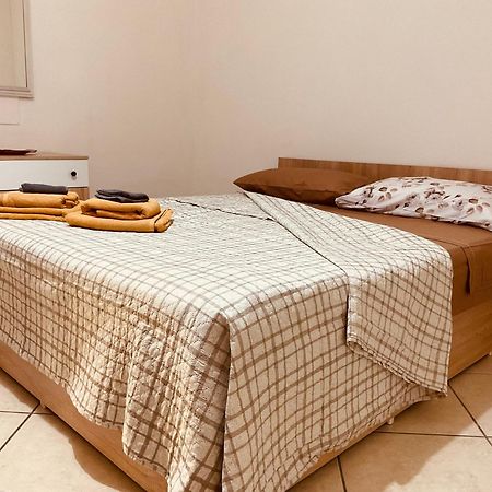 Pula Sweet House Apartment Luaran gambar